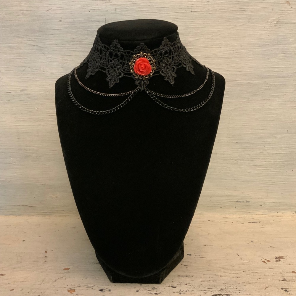 Gothic Victorian Style Black Faux Lace‎ Choker Necklace 13-17" Good Condition